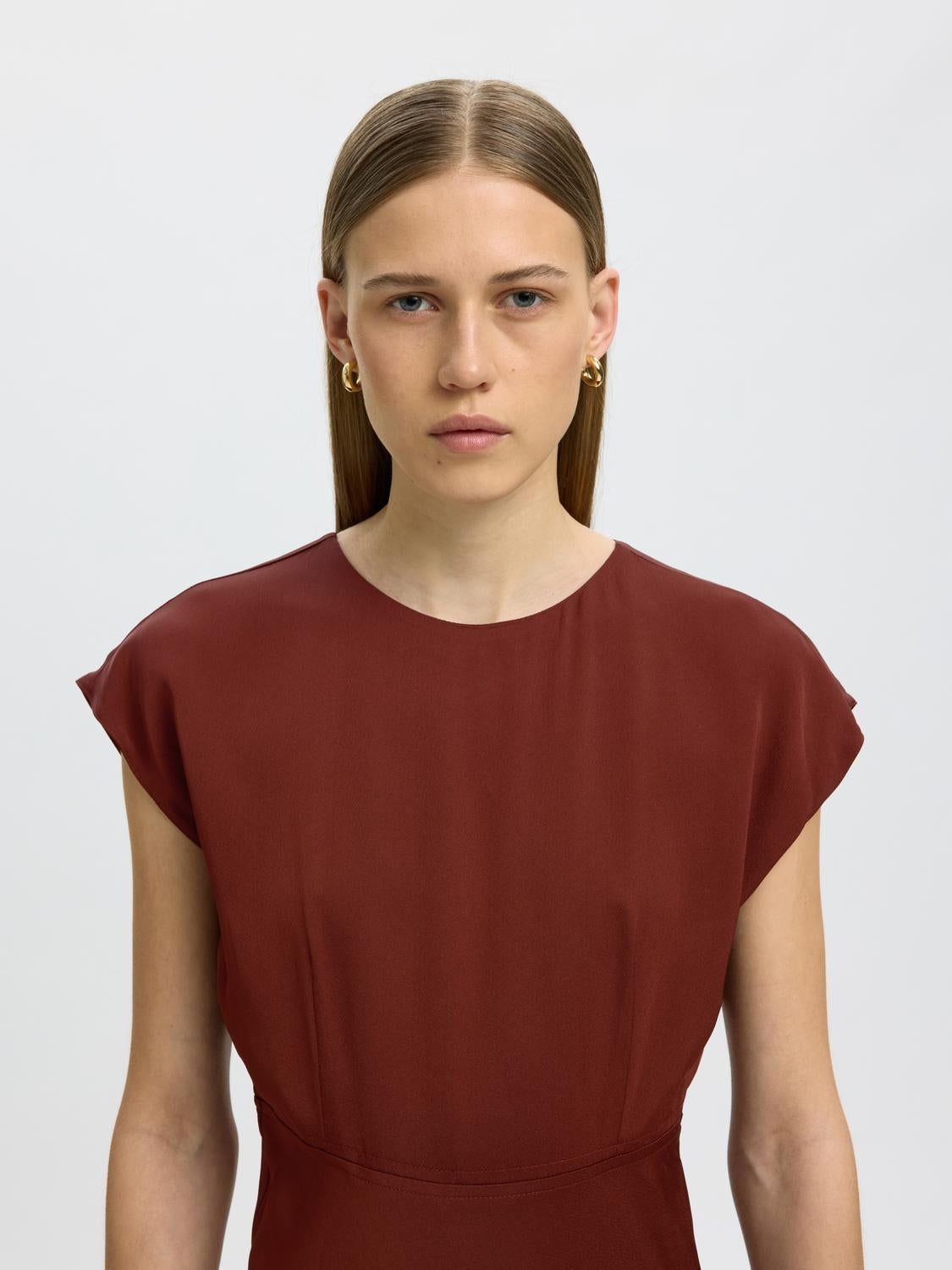 model_shot-detail